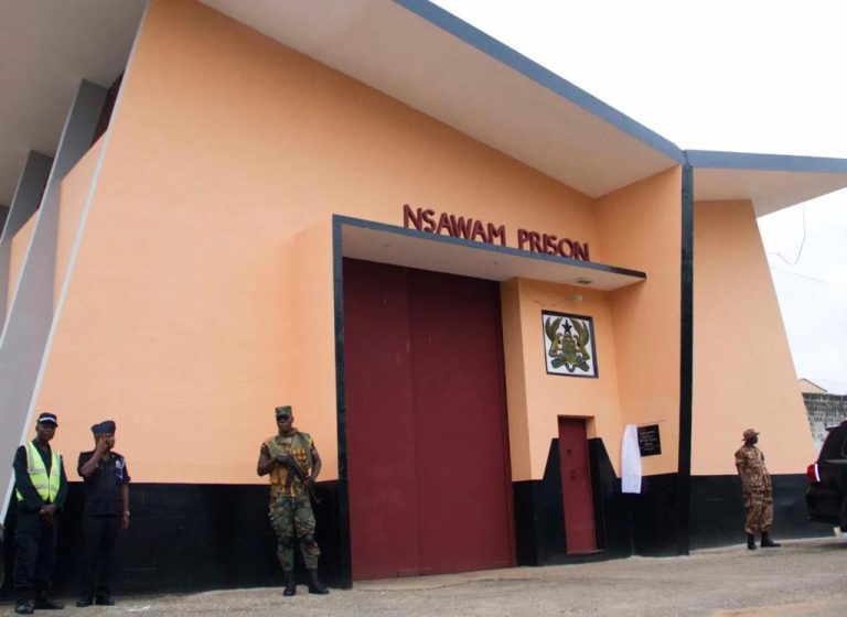 Shocking! As Undercover Investigation Reveals How Prison Officers Smuggle Hard Drugs To Nsawam Prison Through Inmates